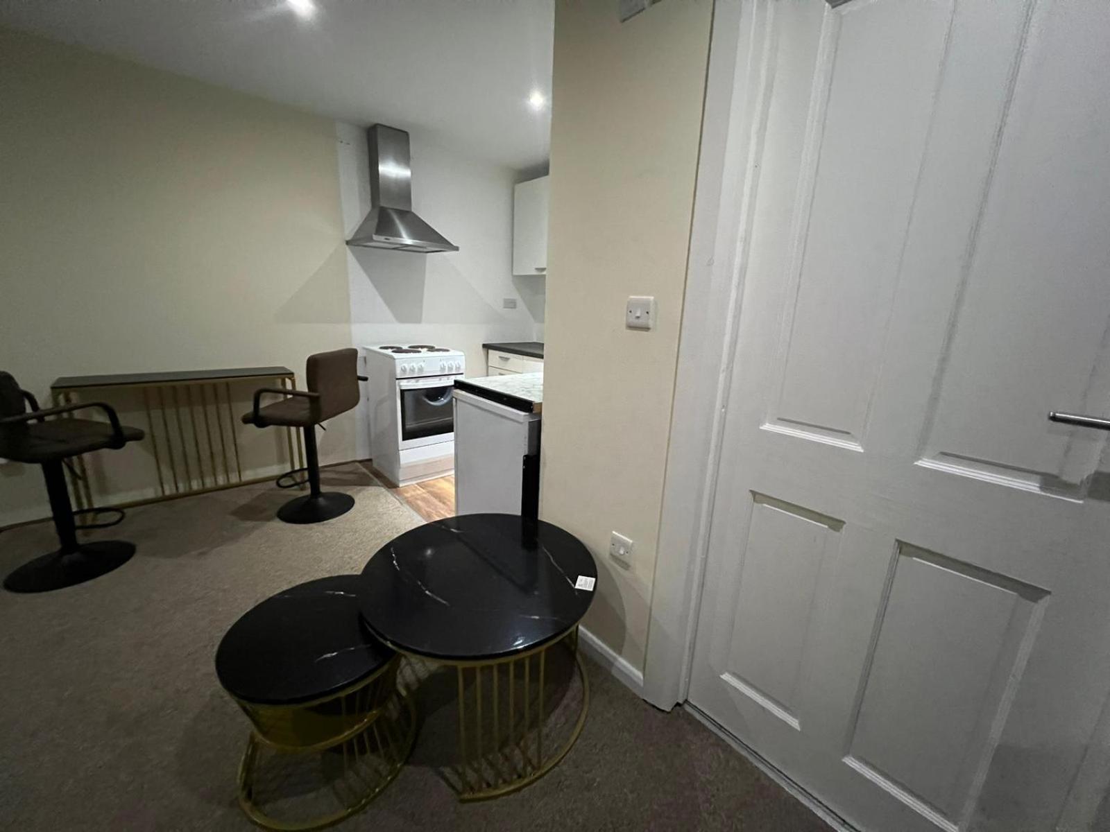 Modern Studio In Rayners Lane Pinner Harrow Near Wembley Greater London Екстер'єр фото